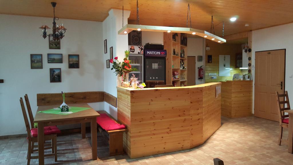Penzion Eqilon Hotel Melnik Ngoại thất bức ảnh