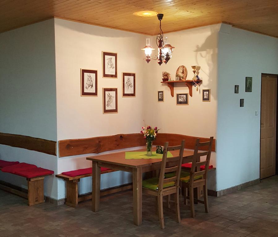 Penzion Eqilon Hotel Melnik Ngoại thất bức ảnh